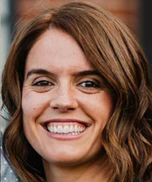 Chandni Suri Staff accountant